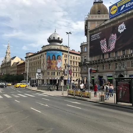 Blaha Art Apartamento Budapeste